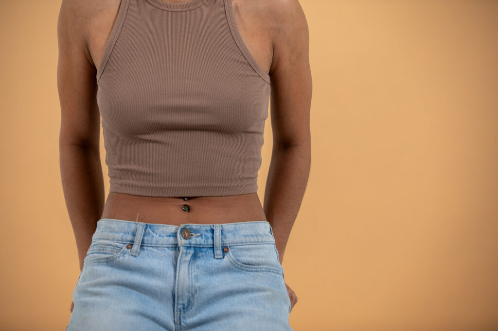 how to remove a menstrual disc